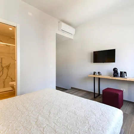 Bianca Elegance ゲストハウス ラ・スペツィア