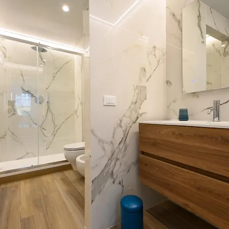 ゲストハウス Bianca Elegance ラ・スペツィア