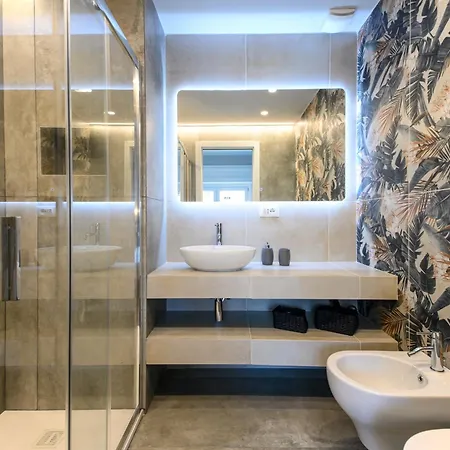 Bianca Elegance ラ・スペツィア