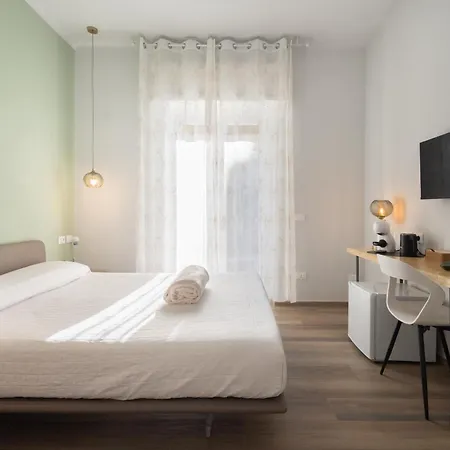 ゲストハウス Bianca Elegance ラ・スペツィア