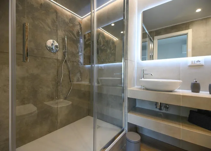 Bianca Elegance La Spezia