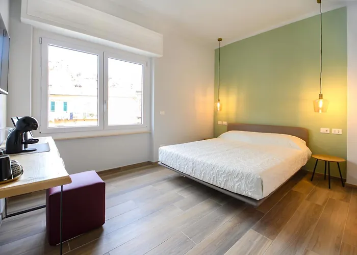 Bianca Elegance La Spezia